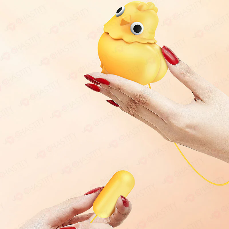 Cute Chick Clit Sucking Vibrator - Image 6