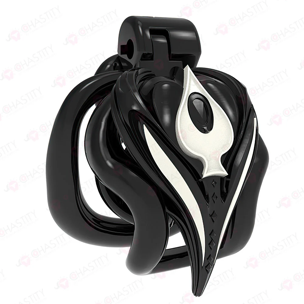 Young Male Chastity Queen of Heart - Image 2